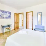 Gorgeous In With Swimming Pool Hébergement de vacances