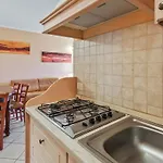 Gorgeous In With Swimming Pool Hébergement de vacances