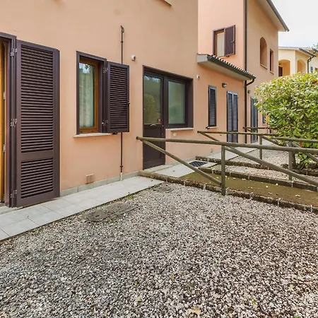 Holiday home Gorgeous In With Swimming Pool Sorano (Grosseto)