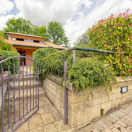 Gorgeous In With Swimming Pool Holiday home