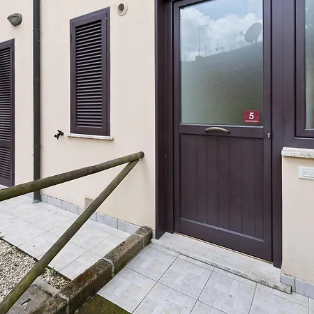 Gorgeous In With Swimming Pool Sorano (Grosseto)