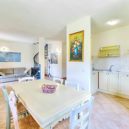 Gorgeous In With Swimming Pool Casa vacanze Sorano (Grosseto)