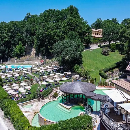 Casa vacanze Gorgeous In With Swimming Pool *