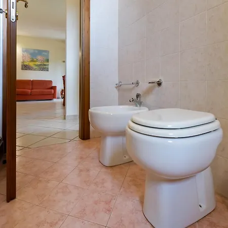 Gorgeous In With Swimming Pool Casa vacanze Sorano (Grosseto)