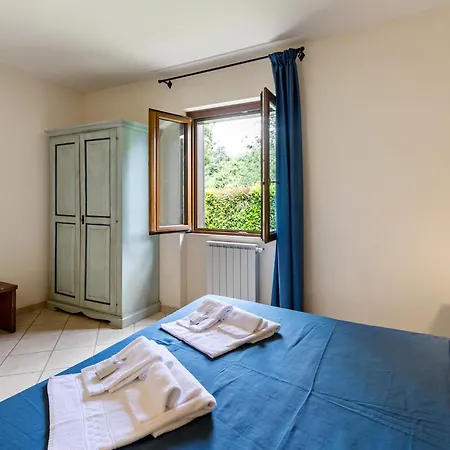 Gorgeous In With Swimming Pool Casa vacanze