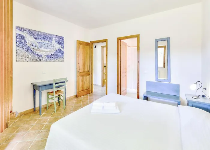 Gorgeous In With Swimming Pool 度假居