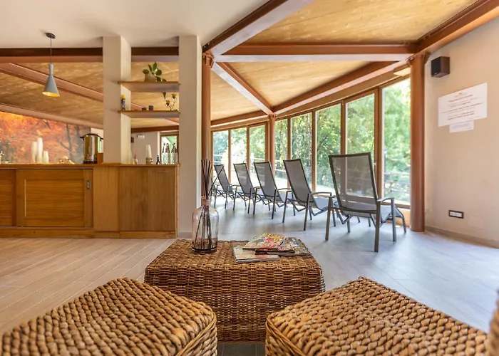 Gorgeous In With Swimming Pool * 索拉诺